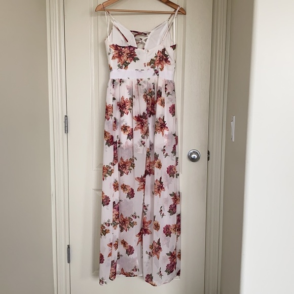 GORGEOUS summer romper with train/ hi-low dress 🌺 - Picture 2 of 3